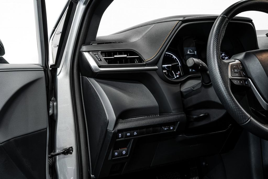 2021 Toyota Sienna XSE