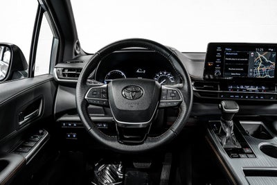 2021 Toyota Sienna XSE
