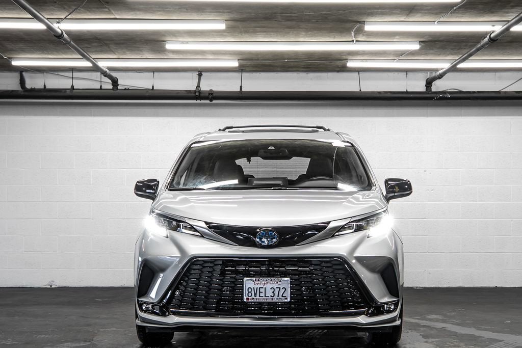 2021 Toyota Sienna XSE