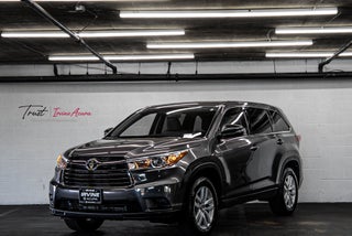 2016 Toyota Highlander LE V6