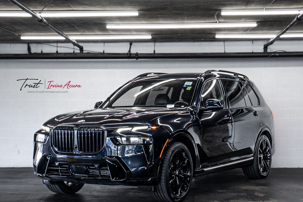 2023 BMW X7 xDrive40i M Sport Package