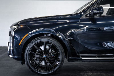 2023 BMW X7 xDrive40i M Sport Package