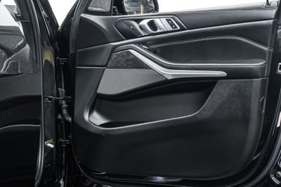 2023 BMW X7 xDrive40i M Sport Package