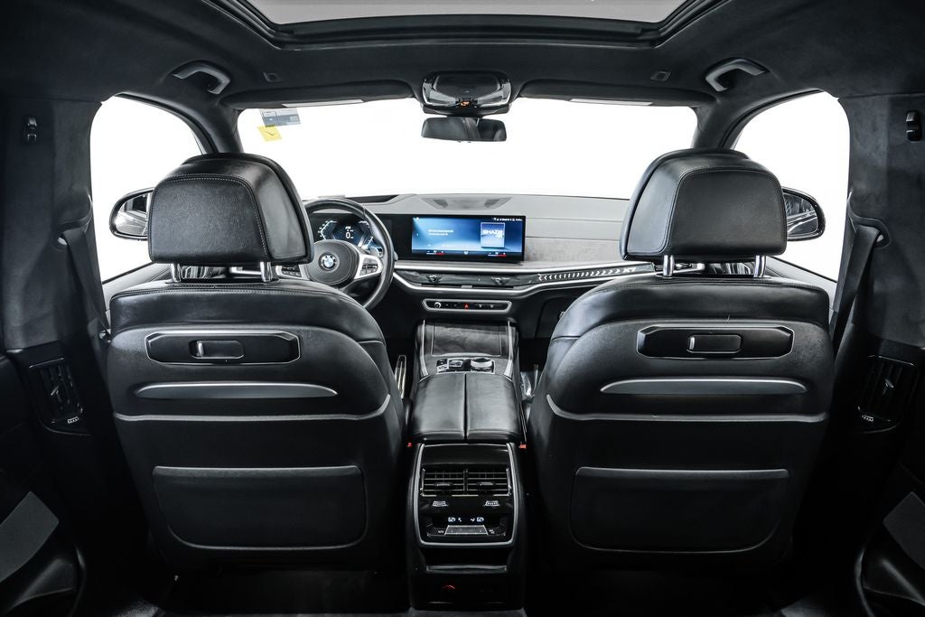 2023 BMW X7 xDrive40i M Sport Package