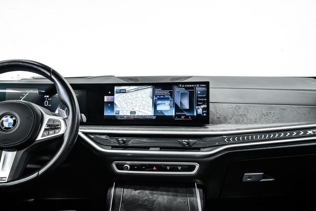 2023 BMW X7 xDrive40i M Sport Package