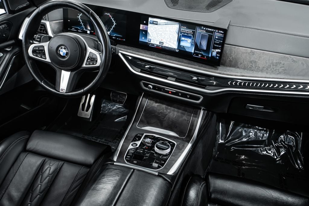 2023 BMW X7 xDrive40i M Sport Package