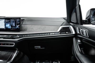 2023 BMW X7 xDrive40i M Sport Package