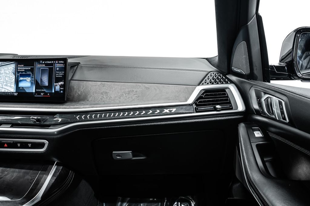 2023 BMW X7 xDrive40i M Sport Package