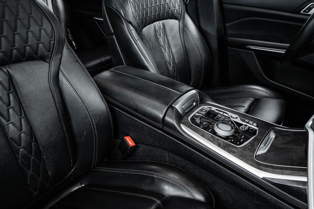 2023 BMW X7 xDrive40i M Sport Package