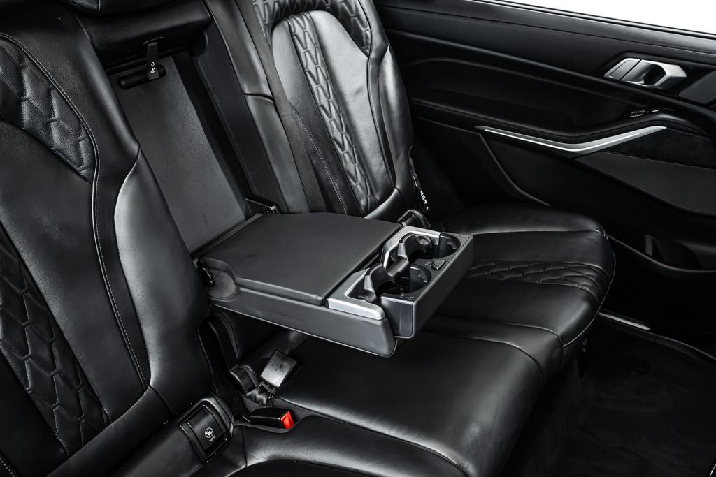 2023 BMW X7 xDrive40i M Sport Package