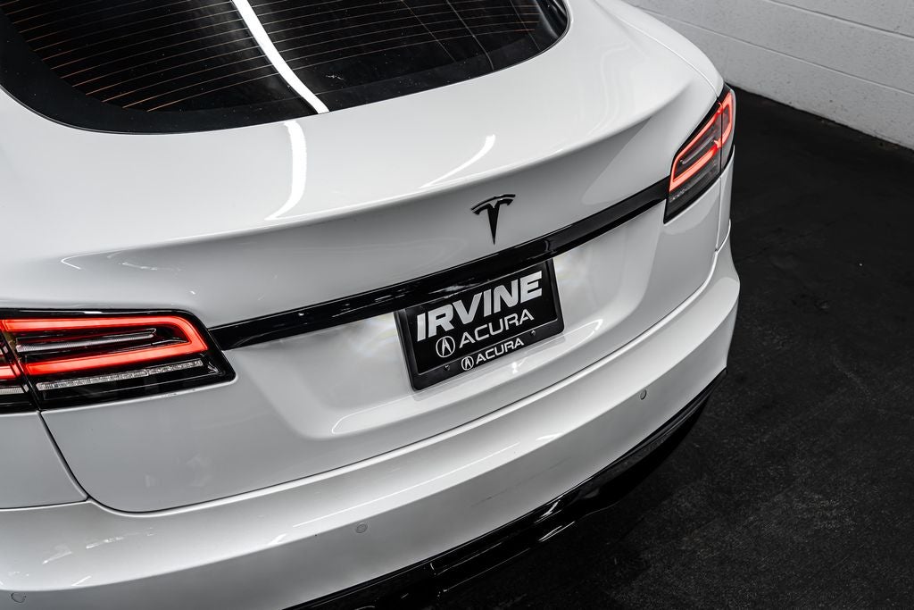 2022 Tesla Model S Plaid