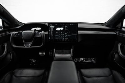 2022 Tesla Model S Plaid
