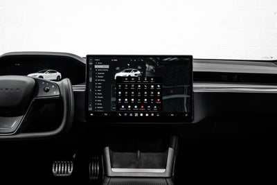 2022 Tesla Model S Plaid