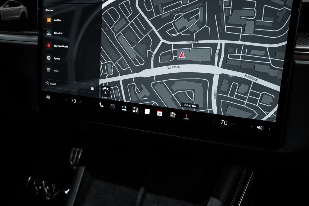 2022 Tesla Model S Plaid