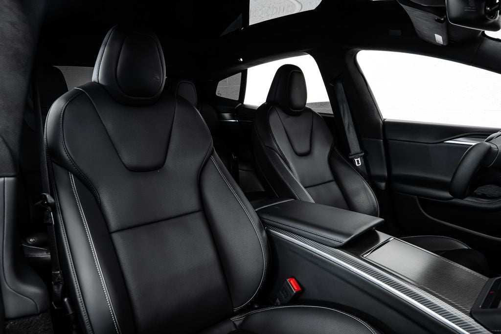2022 Tesla Model S Plaid