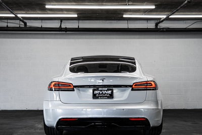 2022 Tesla Model S Plaid