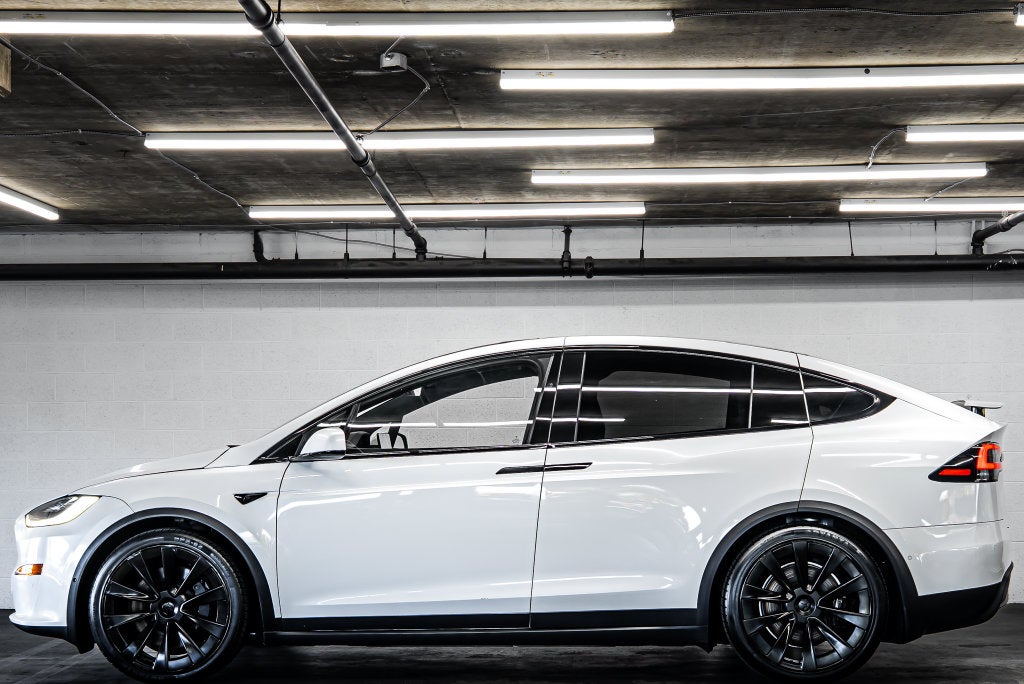 2022 Tesla Model X Plaid