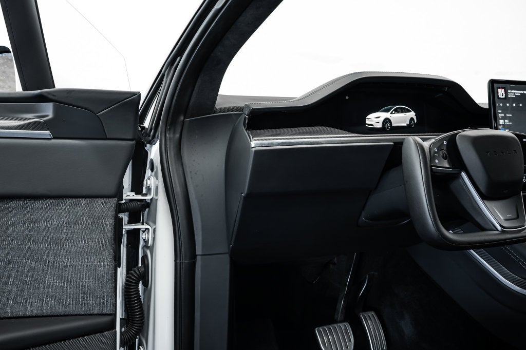 2022 Tesla Model X Plaid
