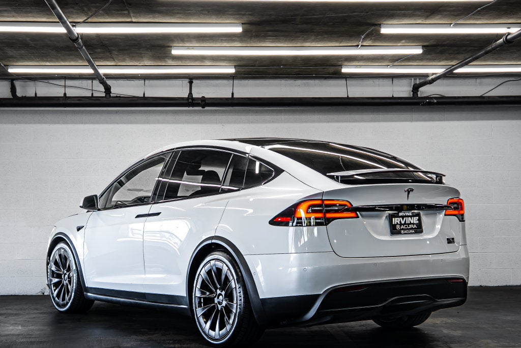 2022 Tesla Model X Plaid