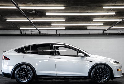 2022 Tesla Model X Plaid