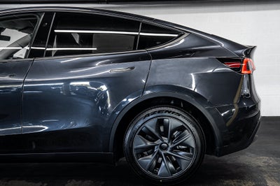 2025 Tesla Model Y Long Range