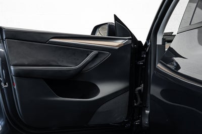 2025 Tesla Model Y Long Range