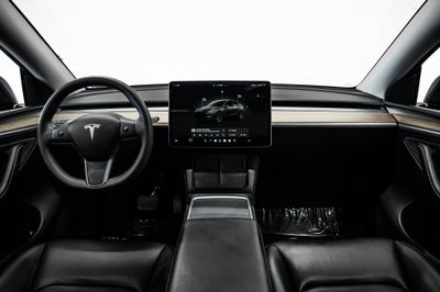 2025 Tesla Model Y Long Range