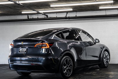 2025 Tesla Model Y Long Range