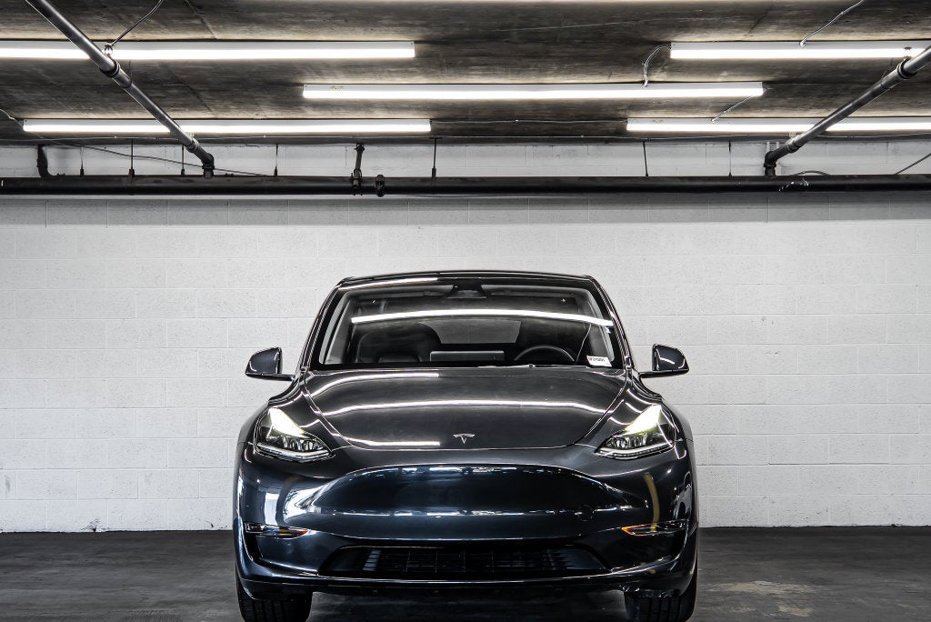 2025 Tesla Model Y Long Range