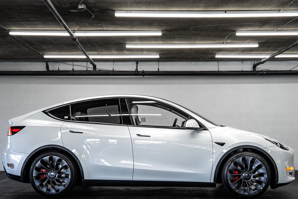 2023 Tesla Model Y Performance