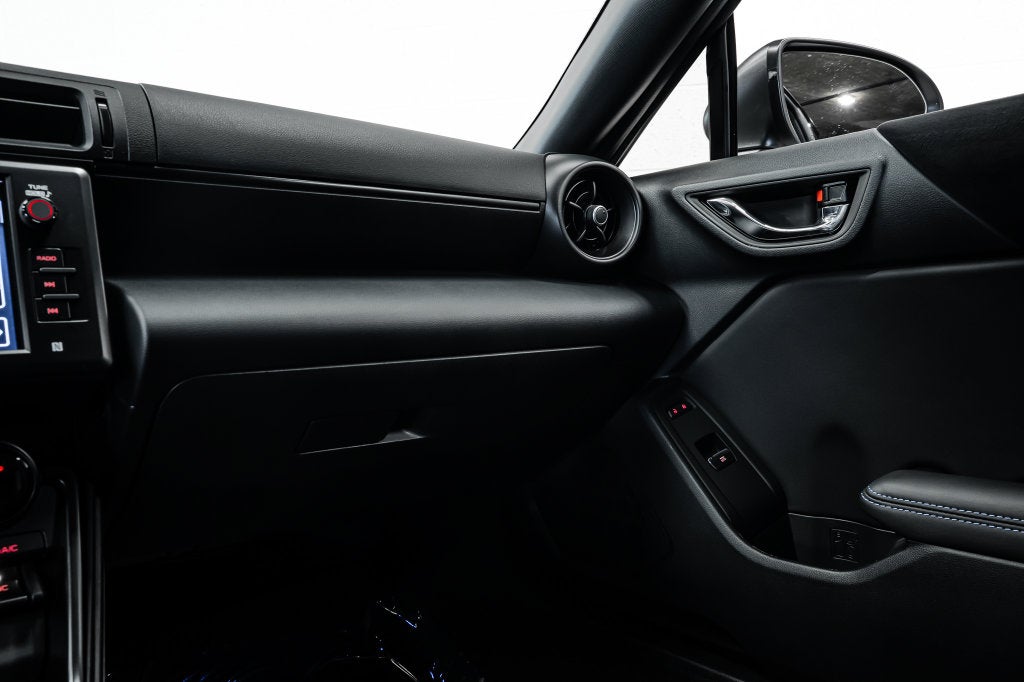 2025 Subaru BRZ tS