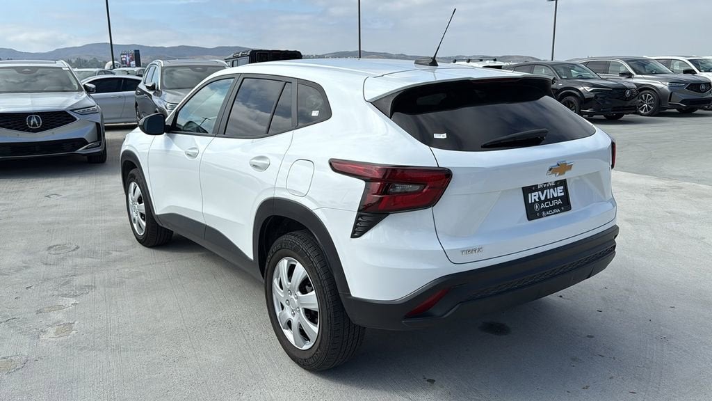 2024 Chevrolet Trax LS