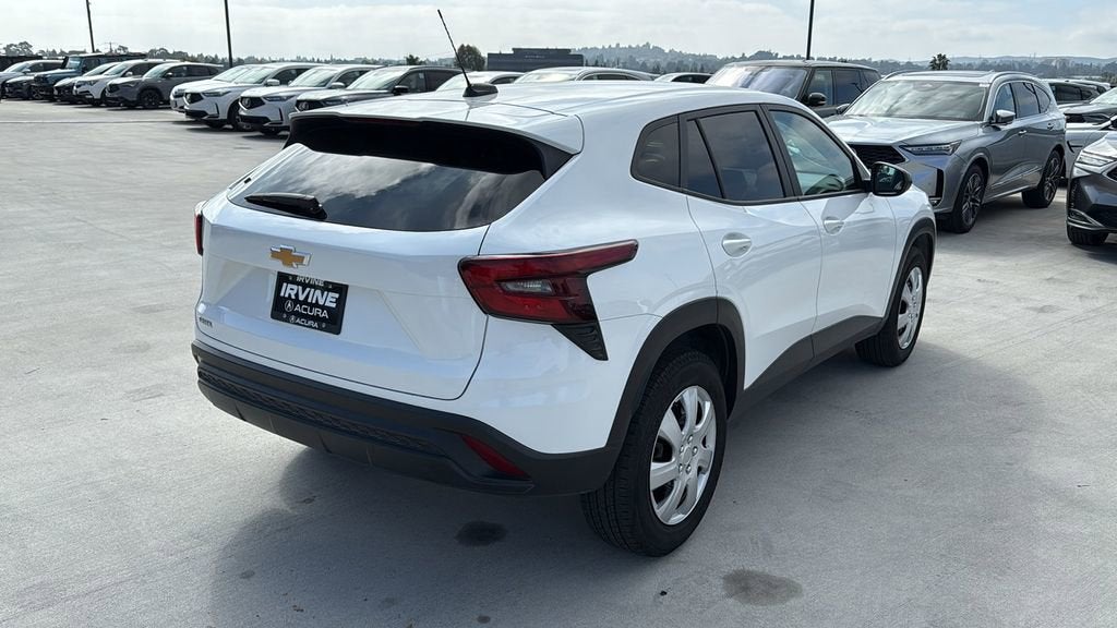 2024 Chevrolet Trax LS