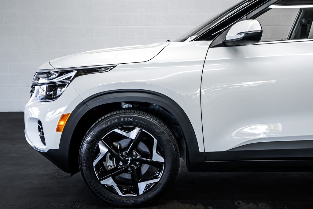 2025 Kia Seltos EX