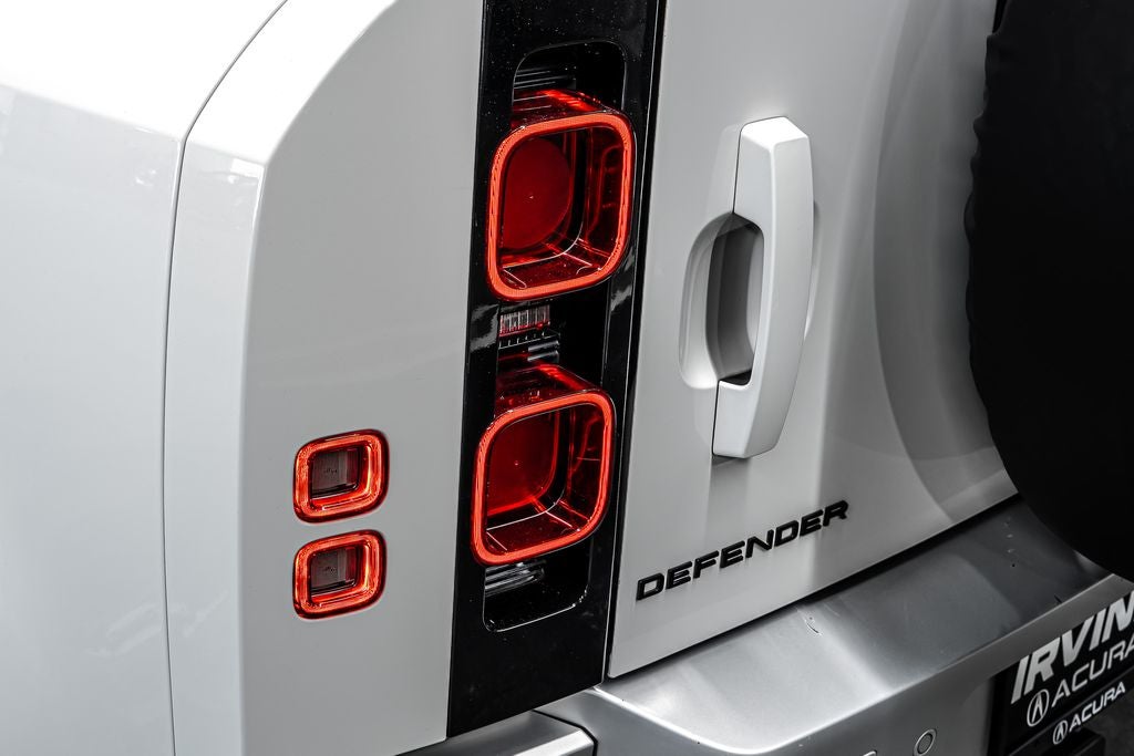 2020 Land Rover Defender 110 S