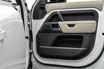 2020 Land Rover Defender 110 S