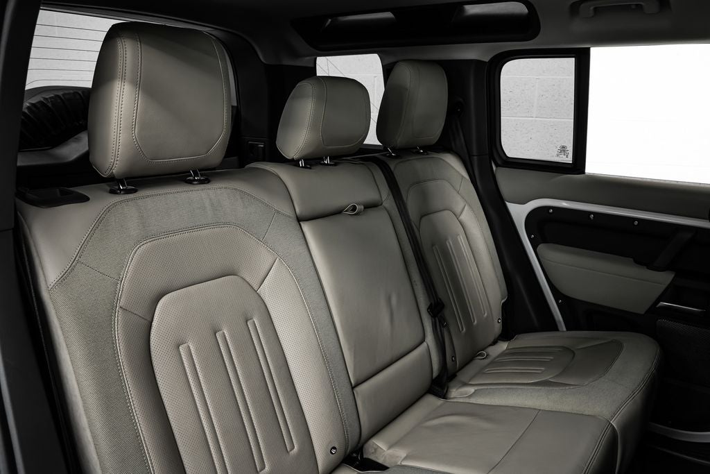 2020 Land Rover Defender 110 S
