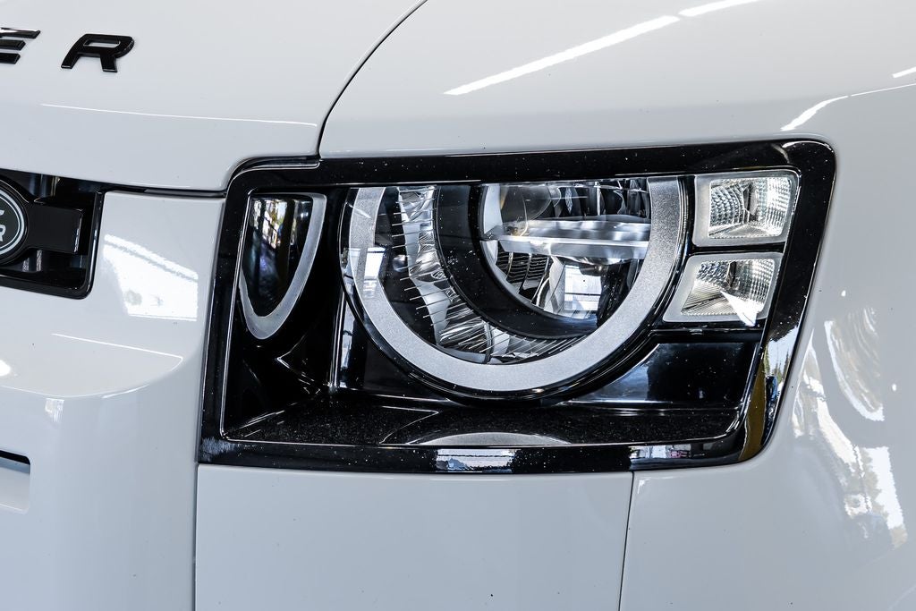 2020 Land Rover Defender 110 S