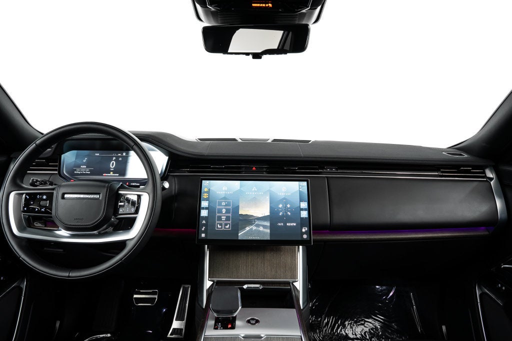2025 Land Rover Range Rover SE LWB