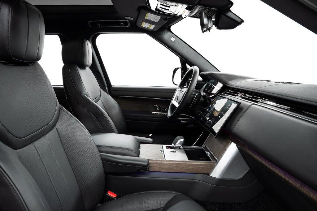 2025 Land Rover Range Rover SE LWB