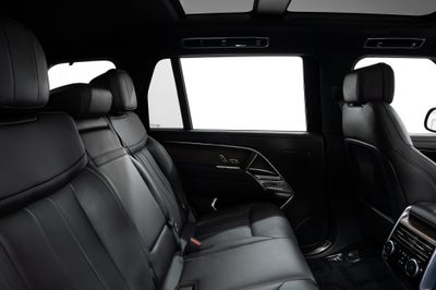 2025 Land Rover Range Rover SE LWB