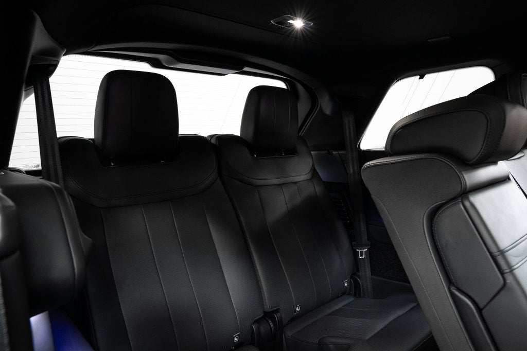 2025 Land Rover Range Rover SE LWB