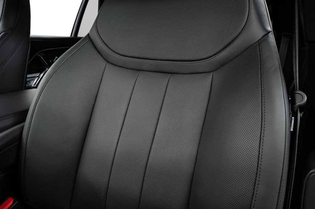 2025 Land Rover Range Rover SE LWB