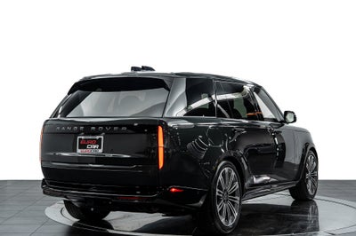 2025 Land Rover Range Rover SE LWB