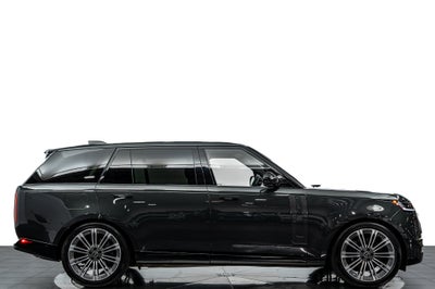 2025 Land Rover Range Rover SE LWB