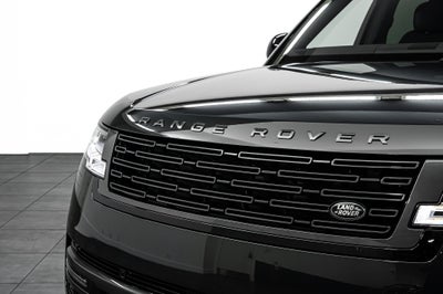 2025 Land Rover Range Rover SE LWB