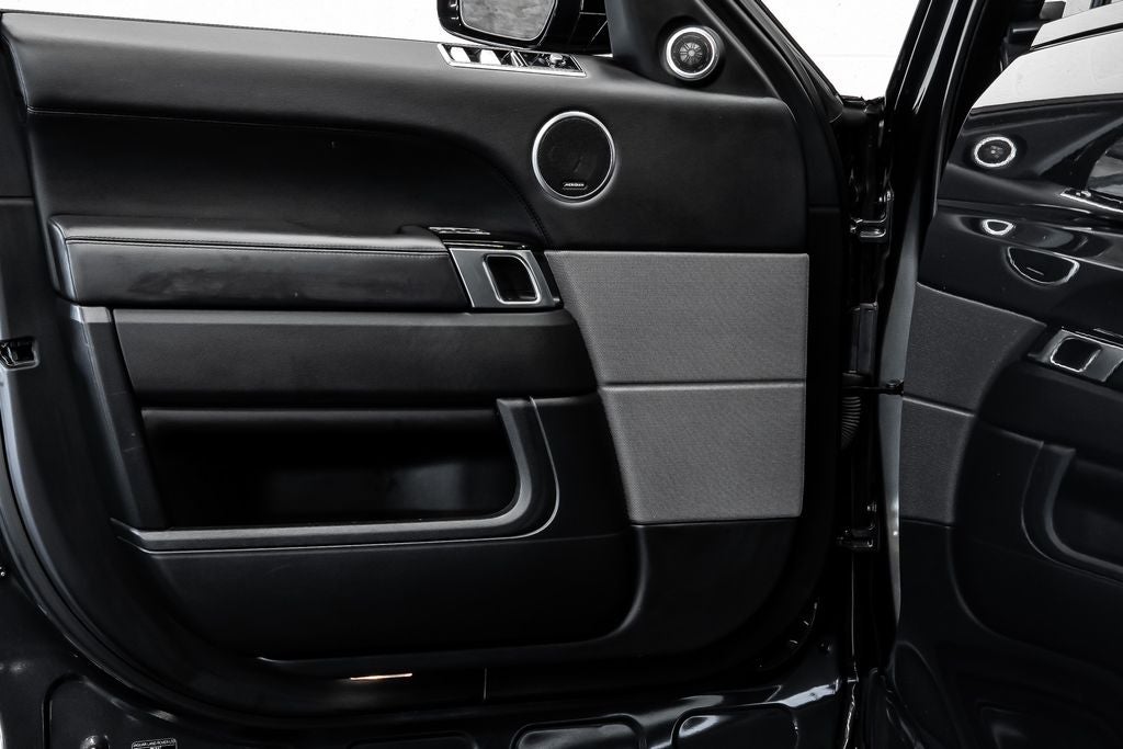 2021 Land Rover Range Rover Sport HSE Silver Edition