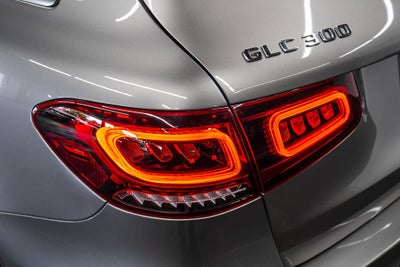 2021 Mercedes-Benz GLC GLC 300