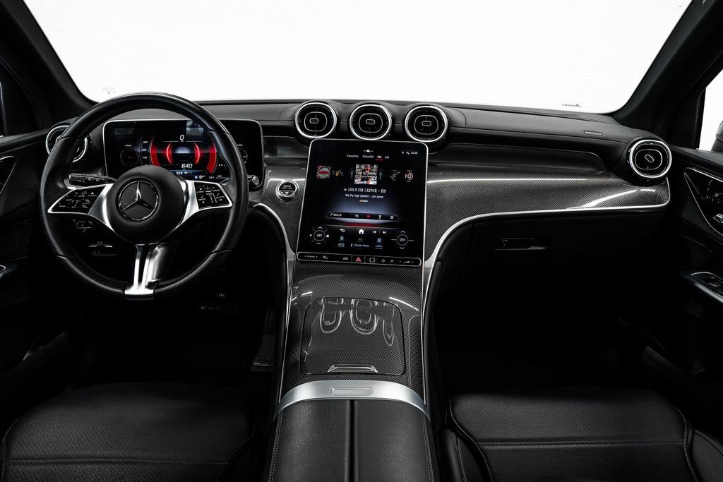 2023 Mercedes-Benz GLC GLC 300