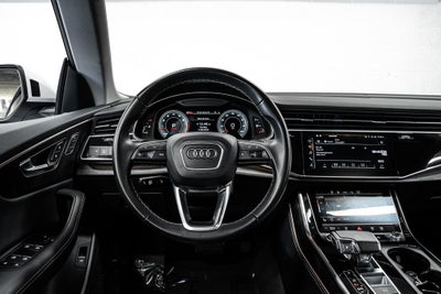 2023 Audi Q8 55 Premium Plus quattro